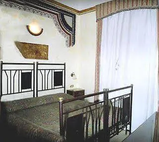 Robinson Hotel
