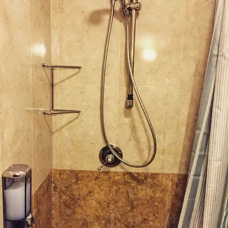 Robinson فندق روما